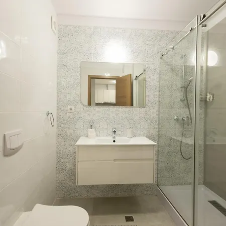 Apartament Nabaro 26 Courtyard Serenity Si Parcare Privata Năvodari